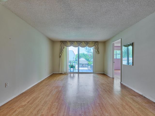 3091 E Sunrise Lakes Drive E 212, Sunrise, FL 33322