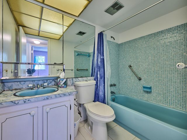 3091 E Sunrise Lakes Drive E 212, Sunrise, FL 33322