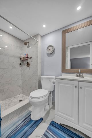 162 Capri D, Delray Beach, FL 33484