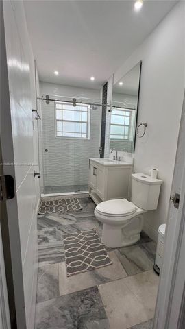 1401 NE 14th Ct, Fort Lauderdale, FL 33304