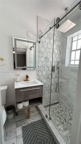 1401 NE 14th Ct, Fort Lauderdale, FL 33304