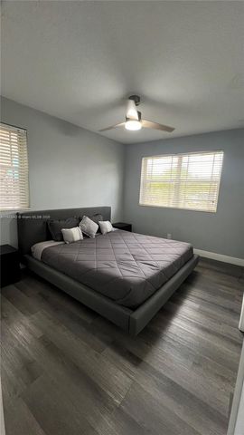 1401 NE 14th Ct, Fort Lauderdale, FL 33304