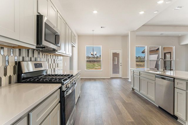 13637 Armstrong, Conroe, TX 77303
