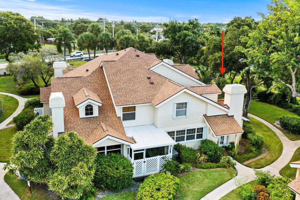 8104 Oakton Court 4b, Lake Clarke Shores, FL 33406