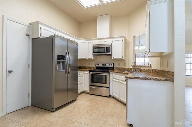 7508 N 22nd Street, Mcallen, TX 78504