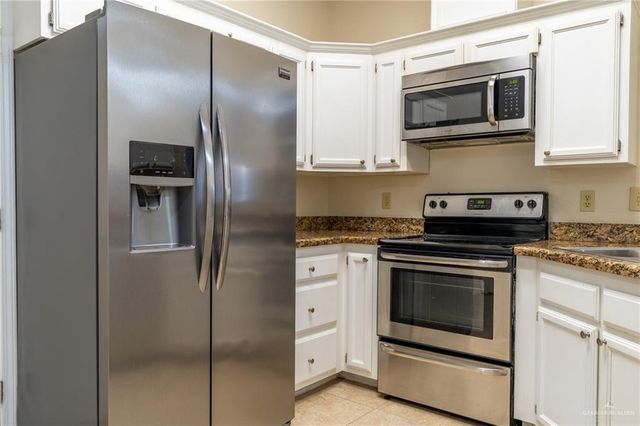 7508 N 22nd Street, Mcallen, TX 78504