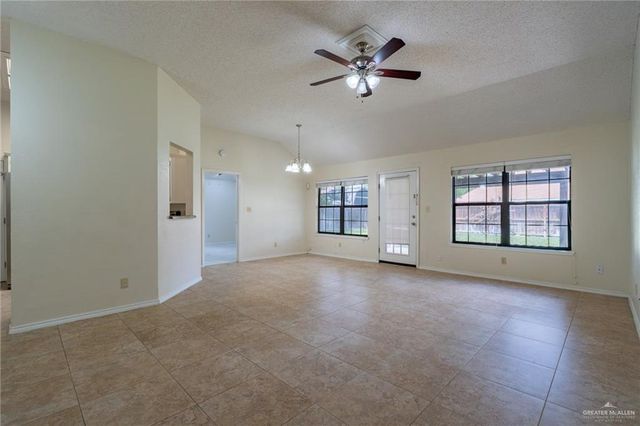 7508 N 22nd Street, Mcallen, TX 78504