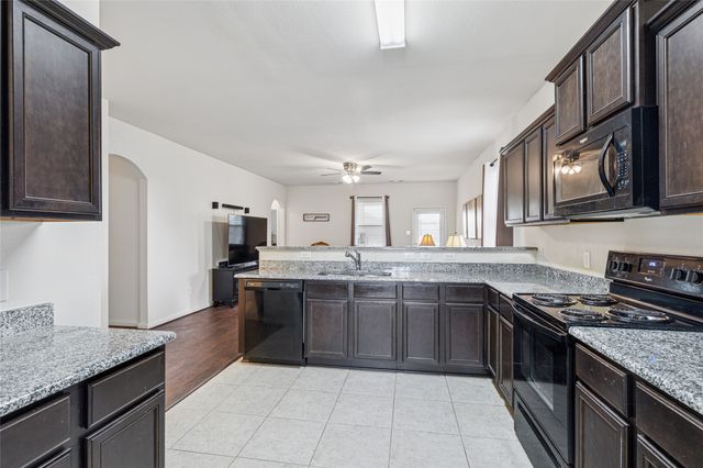 6325 Verdon Gorge Drive, Fort Worth, TX 76179