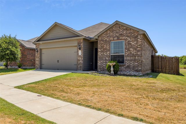 6325 Verdon Gorge Drive, Fort Worth, TX 76179