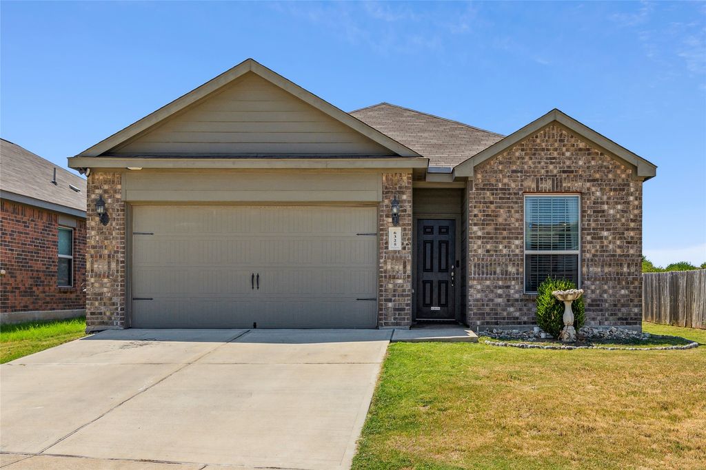 6325 Verdon Gorge Drive, Fort Worth, TX 76179