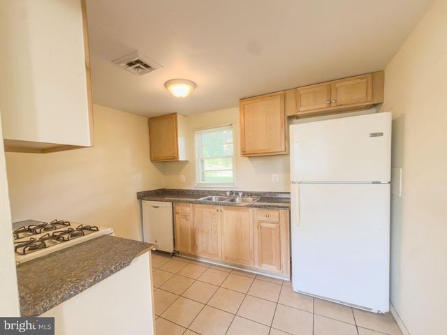 4509 HAMILTON DR, Woodbridge, VA 22193
