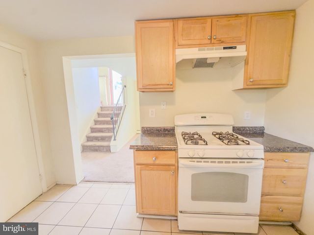 4509 HAMILTON DR, Woodbridge, VA 22193