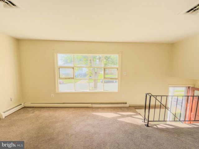 4509 HAMILTON DR, Woodbridge, VA 22193