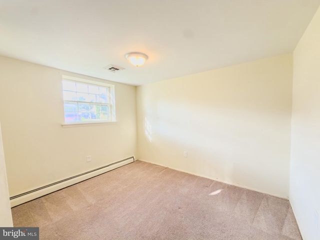 4509 HAMILTON DR, Woodbridge, VA 22193