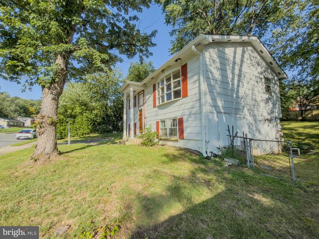 4509 HAMILTON DR, Woodbridge, VA 22193