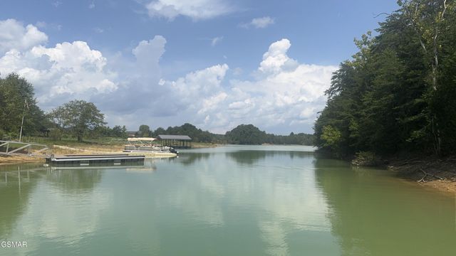 13 Rupert Drive, Dandridge, TN 37725