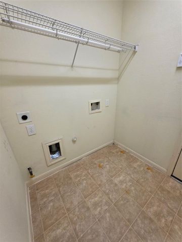 2118 Wildbrook Canyon Lane, Katy, TX 77449