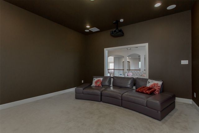 200 San Bernard Drive, Irving, TX 75039