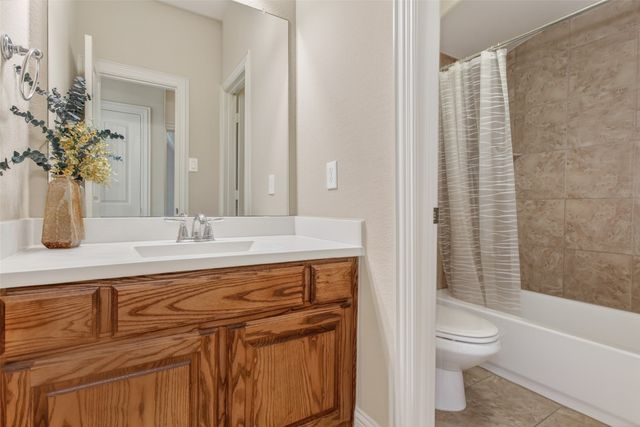 200 San Bernard Drive, Irving, TX 75039