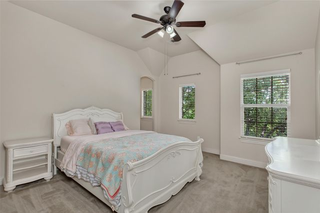 200 San Bernard Drive, Irving, TX 75039