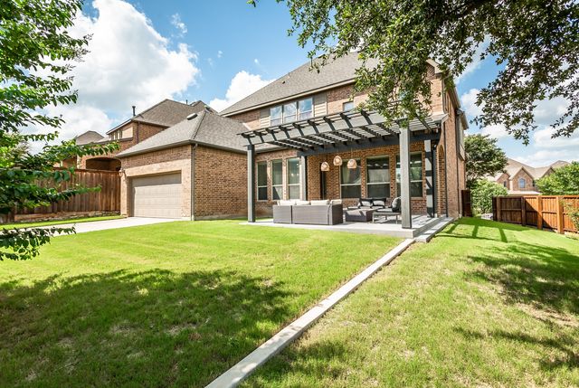 200 San Bernard Drive, Irving, TX 75039