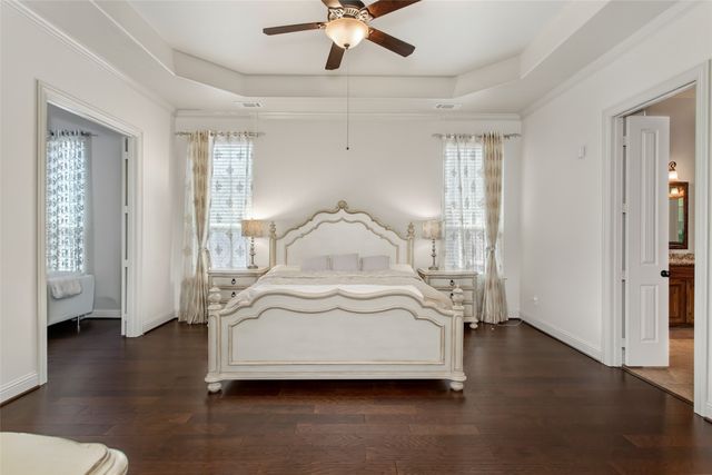 200 San Bernard Drive, Irving, TX 75039