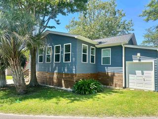 249 Flamingo Dr., Surfside Beach, SC 29575