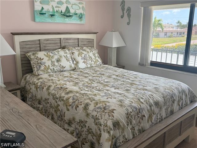 3803 SE 11th PL 1210, Cape Coral, FL 33904