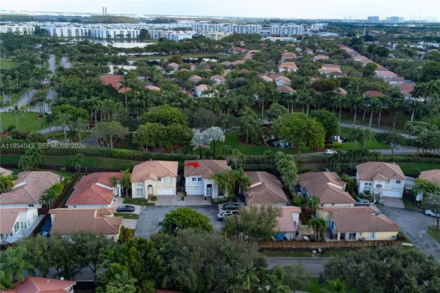 5869 NW 112th Ct, Doral, FL 33178