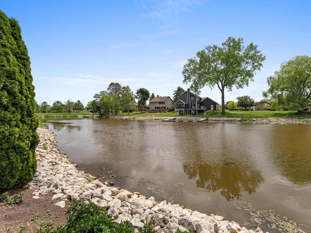 1505 Blue Heron DRIVE, Two Rivers, WI 54241
