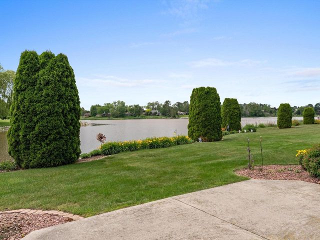 1505 Blue Heron DRIVE, Two Rivers, WI 54241