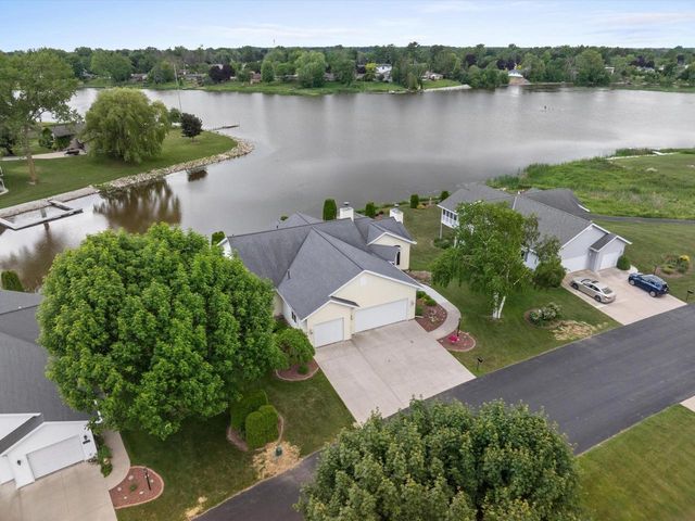 1505 Blue Heron DRIVE, Two Rivers, WI 54241