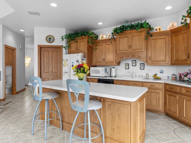 1505 Blue Heron DRIVE, Two Rivers, WI 54241