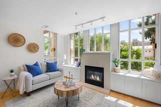 700 W Harbor Dr 202, San Diego, CA 92101