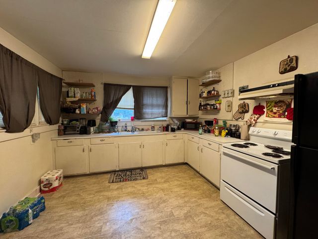 1118 Mobley St., Columbia, MS 39429