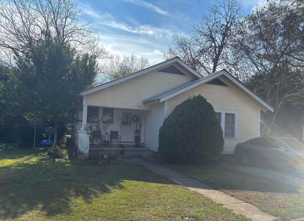 1118 Mobley St., Columbia, MS 39429