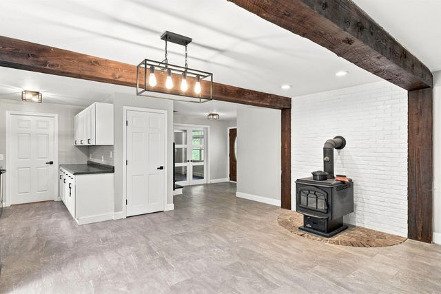 65 Pound Road, Wilmot, NH 03287