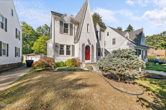 3215 Goddard Road, Toledo, OH 43606