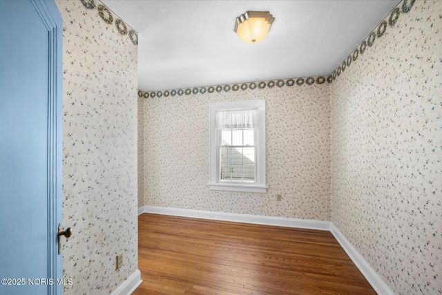 3215 Goddard Road, Toledo, OH 43606