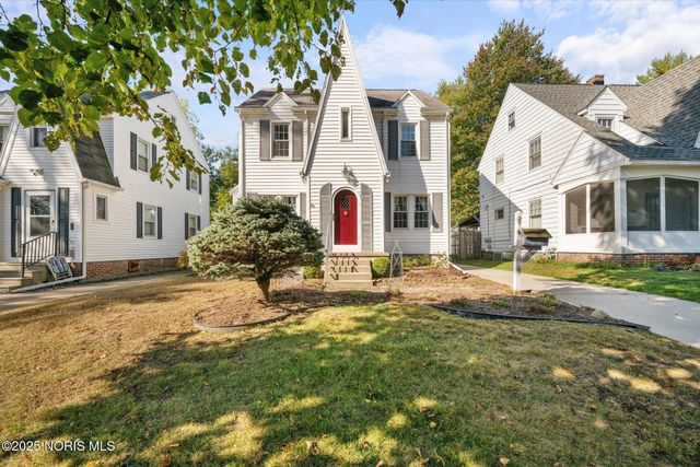 3215 Goddard Road, Toledo, OH 43606