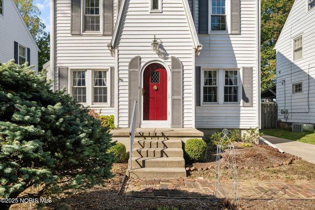 3215 Goddard Road, Toledo, OH 43606