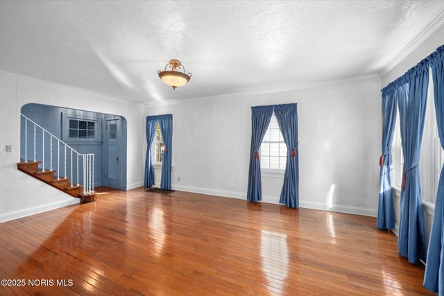 3215 Goddard Road, Toledo, OH 43606