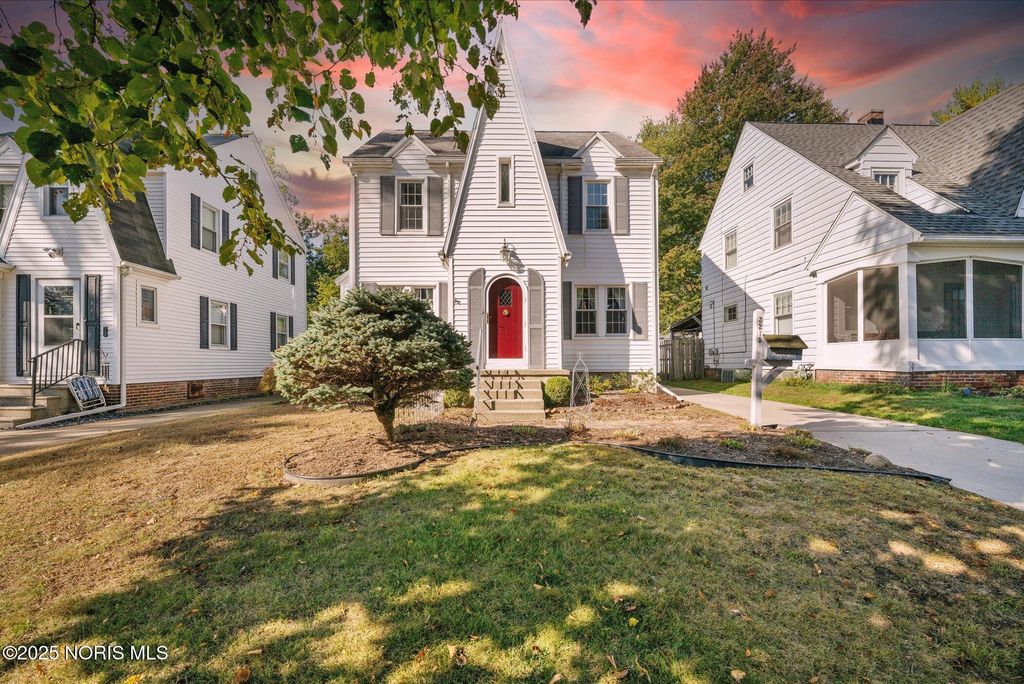 3215 Goddard Road, Toledo, OH 43606