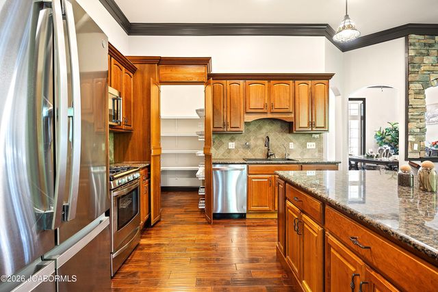 1204 STABLESTONE LANE, Columbia, MO 65201