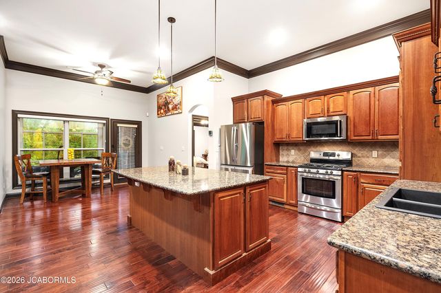 1204 STABLESTONE LANE, Columbia, MO 65201