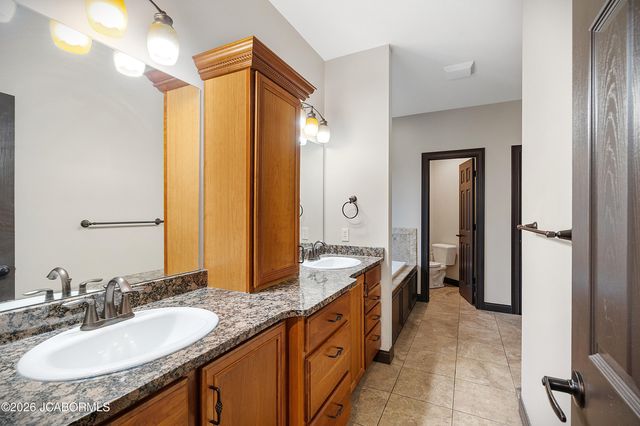 1204 STABLESTONE LANE, Columbia, MO 65201