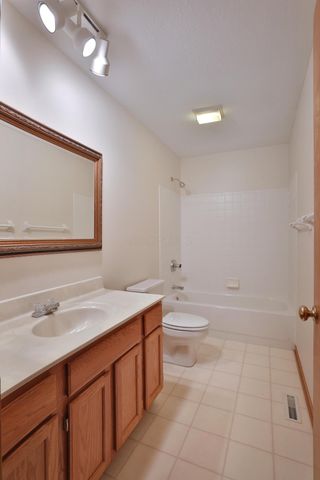 4638 Mossrock Drive, Hilliard, OH 43026