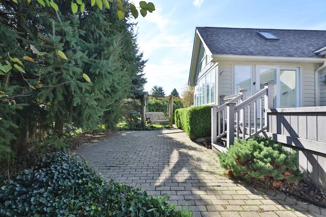 4638 Mossrock Drive, Hilliard, OH 43026