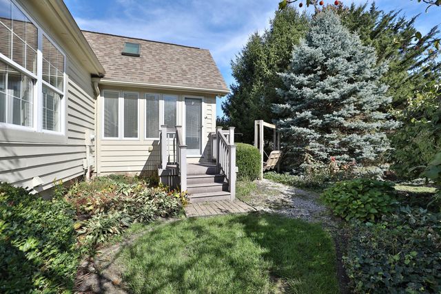 4638 Mossrock Drive, Hilliard, OH 43026