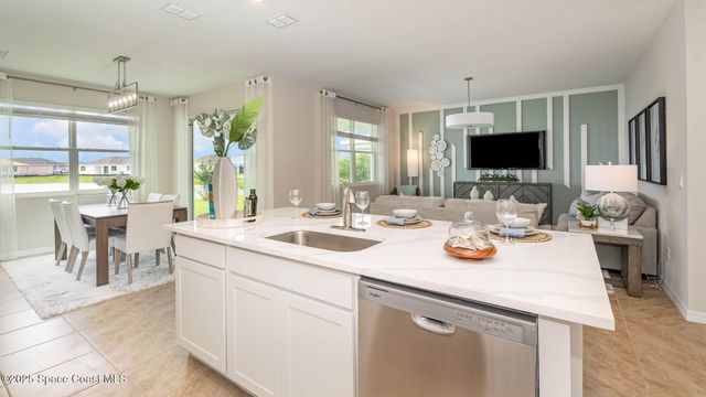 4030 Hollingsworth Drive SE, Palm Bay, FL 32909